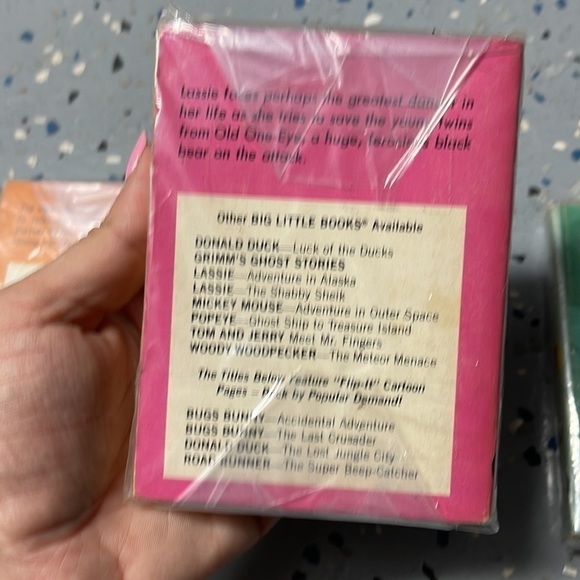 Vintage Big Little Books 3 Pack Lassie, Tweety and Sykvester - Picture 6 of 8